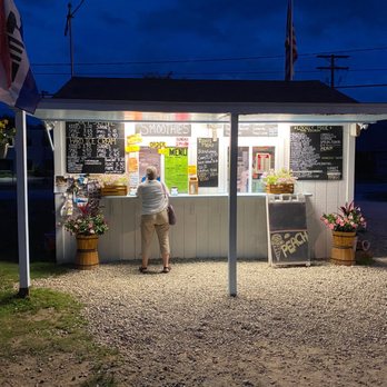 Charlie's Olde Tyme Creamery - Roadside ice cream stand! - Ice Cream & Frozen Yogurt Near Me - Peterborough, New Hampshire Charlie's Olde Tyme Creamery - Roadside ice cream stand! - Ice Cream & Frozen Yogurt Near Me - Peterborough, New Hampshire