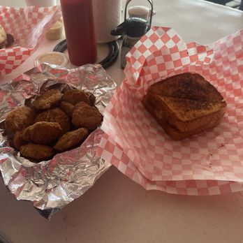 Tailgate Grill - Grilled cheese with pepper jack and bacon, and fried pickles - Burgers Near Me - Tomball, Texas