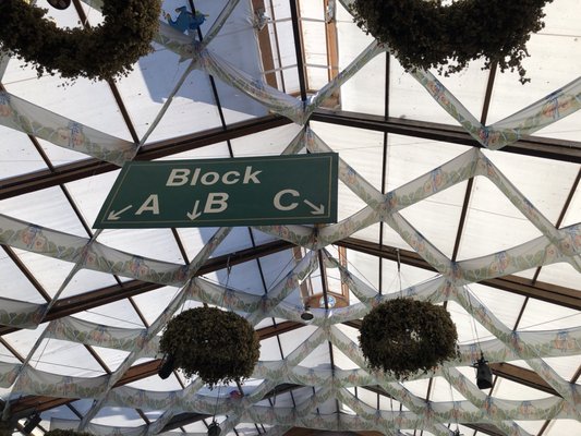 Hofbräu Festzelt by null