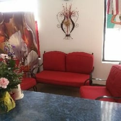 Arrowhead Cleaners - Our beautiful sitting room waiting area.
