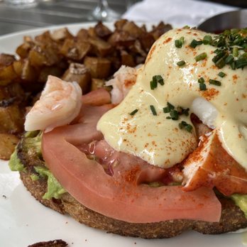 Earls Kitchen + Bar - Lobster Shrimp Benedict - New American Near Me - Boston, Massachusetts