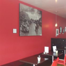 Drouin Gourmet Cafe - Inside