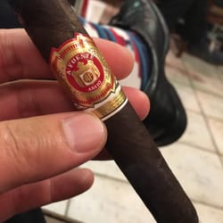 Cigar Room - Fuente Anejo.