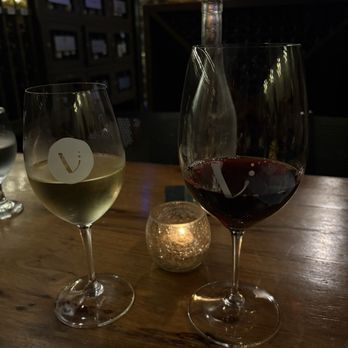 Vino & Vinyl - Wine Bars Near Me - Sugar Land, Texas Vino & Vinyl - Wine Bars Near Me - Sugar Land, Texas
