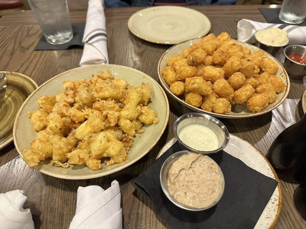 PJ’S SENTRYWORLD 113 Photos & 132 Reviews 601 Michigan Ave N