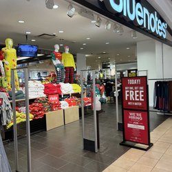 Bluenotes - Bluenotes - Nov 2022 storefront