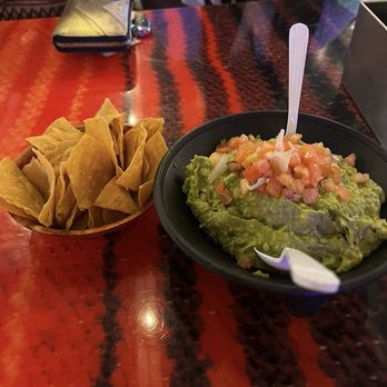 Tacos El Carnal - The amazing Guacamole - Tacos Near Me - Miami, Florida Tacos El Carnal - The amazing Guacamole - Tacos Near Me - Miami, Florida