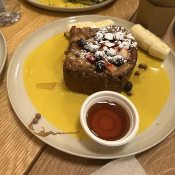 Cafe Madeline - French Toast - Breakfast & Brunch Near Me - Brooklyn, New York