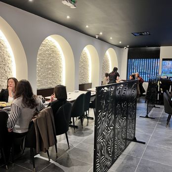Sushifriends Hashi - Sushi Bars Near Me - Fairfax, Virginia Sushifriends Hashi - Sushi Bars Near Me - Fairfax, Virginia