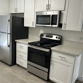 Sierra Regency Apartments - Apartments Near Me - Sacramento, California Sierra Regency Apartments - Apartments Near Me - Sacramento, California