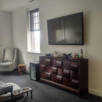 Delafield Hotel - Hotels Near Me - Delafield, Wisconsin
