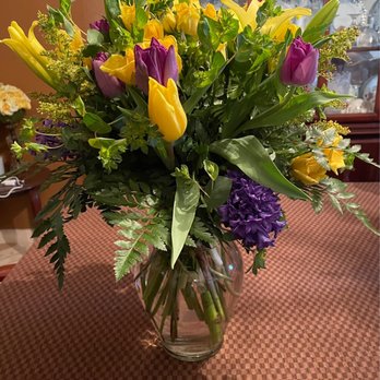 Barliz Flowers - The flowers I received - Florists Near Me - Chula Vista, California