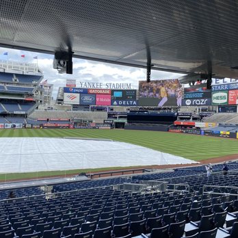 Yankee Stadium - Stadiums & Arenas Near Me - Bronx, New York