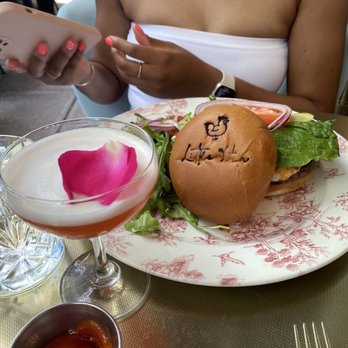 Little Hen - Impossible burger - Breakfast & Brunch Near Me - Miami, Florida Little Hen - Impossible burger - Breakfast & Brunch Near Me - Miami, Florida