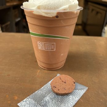 Dandelion Chocolate - Ferry Building - Frozen Hot Chocolate - Cafes Near Me - San Francisco, California