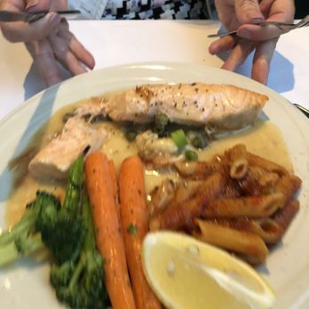 Restaurant Focaccio - Salmon special - Italian Near Me - Dorval, Quebec Restaurant Focaccio - Salmon special - Italian Near Me - Dorval, Quebec