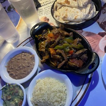 Casablanca Restaurant - Beef Fajitas - Mexican Near Me - Venice, California Casablanca Restaurant - Beef Fajitas - Mexican Near Me - Venice, California
