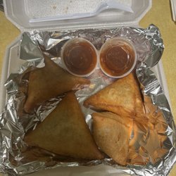 Tasty Tikka - Samosas