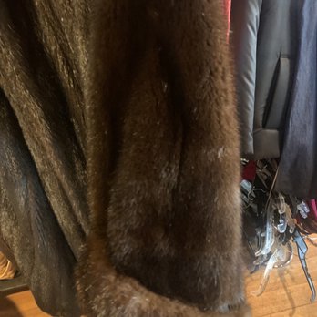 ANEW Consignment - Women's Clothing Near Me - Geneva, Illinois