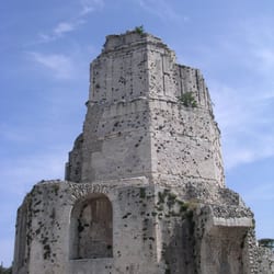 La Tour Magne