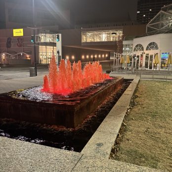 Crown Center - Red fountain for the Chiefs. - Shopping Centers Near Me - Kansas City, Missouri Crown Center - Red fountain for the Chiefs. - Shopping Centers Near Me - Kansas City, Missouri
