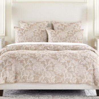 Ethan Allen - Furniture Stores Near Me - Tampa, Florida