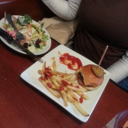 Ruby Tuesday - Salad bar and Sliders combo always tasty!