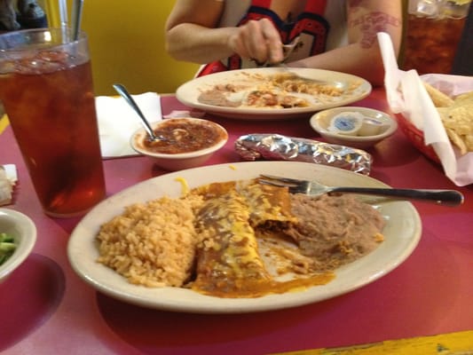 El Mercado Backstage by null