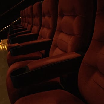 AMC Glendora 12 - Fuzzy seats - Cinema Near Me - Glendora, California