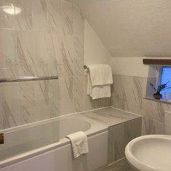 Bentley Brook Inn