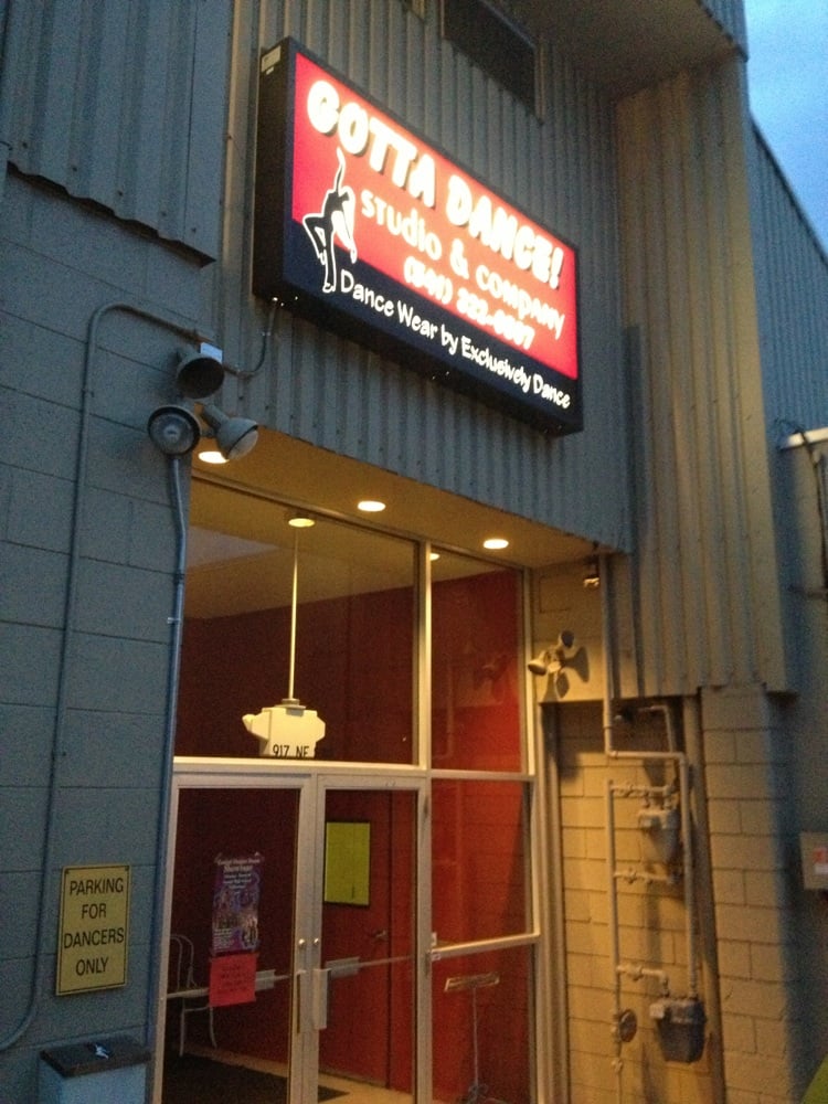 GOTTA DANCE STUDIO & COMPANY Updated July 2024 917 NE 8th St, Bend