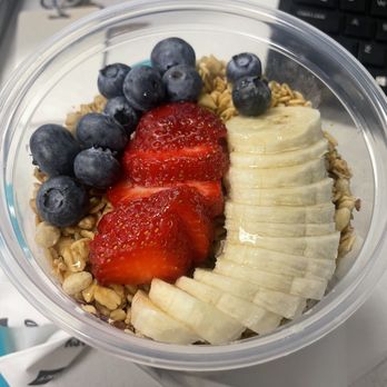 Nekter Juice Bar - Acai Banana Berry Bowl - Juice Bars & Smoothies Near Me - Sacramento, California Nekter Juice Bar - Acai Banana Berry Bowl - Juice Bars & Smoothies Near Me - Sacramento, California