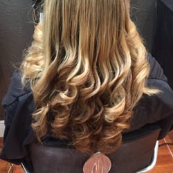 Ari Hair Design and Beauty - Hair Highlights