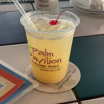 Crabby's Beachside Pavilion - Rum punch - Seafood Near Me - Clearwater Beach, Florida
