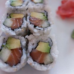 Asian House - Alaskan roll
