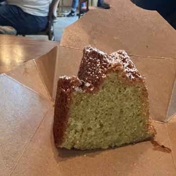 Le Bon Nosh - Lemon olive oil cake - Cafes Near Me - Atlanta, Georgia Le Bon Nosh - Lemon olive oil cake - Cafes Near Me - Atlanta, Georgia
