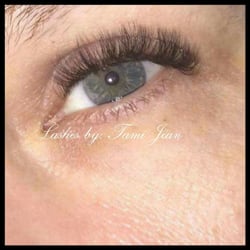 Lash Addicts Lash Studio - Russian Volume