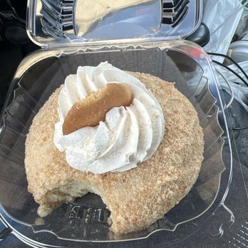 Blondie's Doughnuts - A banana pudding doughnut! Like... what?! It was a euphoric experience to eat it. - Donuts Near Me - Edgewater, Maryland