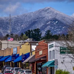 Black Bear Realty WNC - Downtown Black Mountain