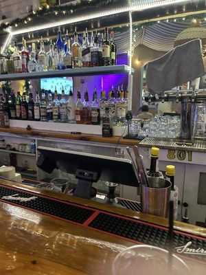 801 Restaurant and Bar by null