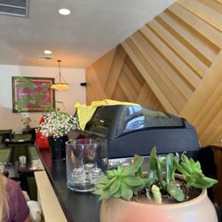 Inside Willie's