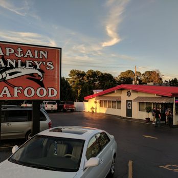 Captain Stanley's Calabash Seafood - On S Wilmington St - Seafood Near Me - Raleigh, North Carolina Captain Stanley's Calabash Seafood - On S Wilmington St - Seafood Near Me - Raleigh, North Carolina