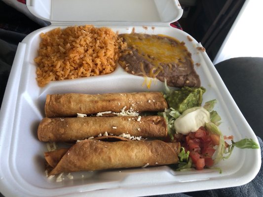 De Leon's Taco & Bar #3 by null