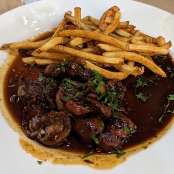 Le Paradis Brasserie Bistro - Veal kidneys - French Near Me - Toronto, Ontario Le Paradis Brasserie Bistro - Veal kidneys - French Near Me - Toronto, Ontario