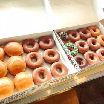 Krispy Kreme - Creme filled glazed, pumpkin spice original glazed, and a dozen of my friend's picks. - Donuts Near Me - Seattle, Washington Krispy Kreme - Creme filled glazed, pumpkin spice original glazed, and a dozen of my friend's picks. - Donuts Near Me - Seattle, Washington
