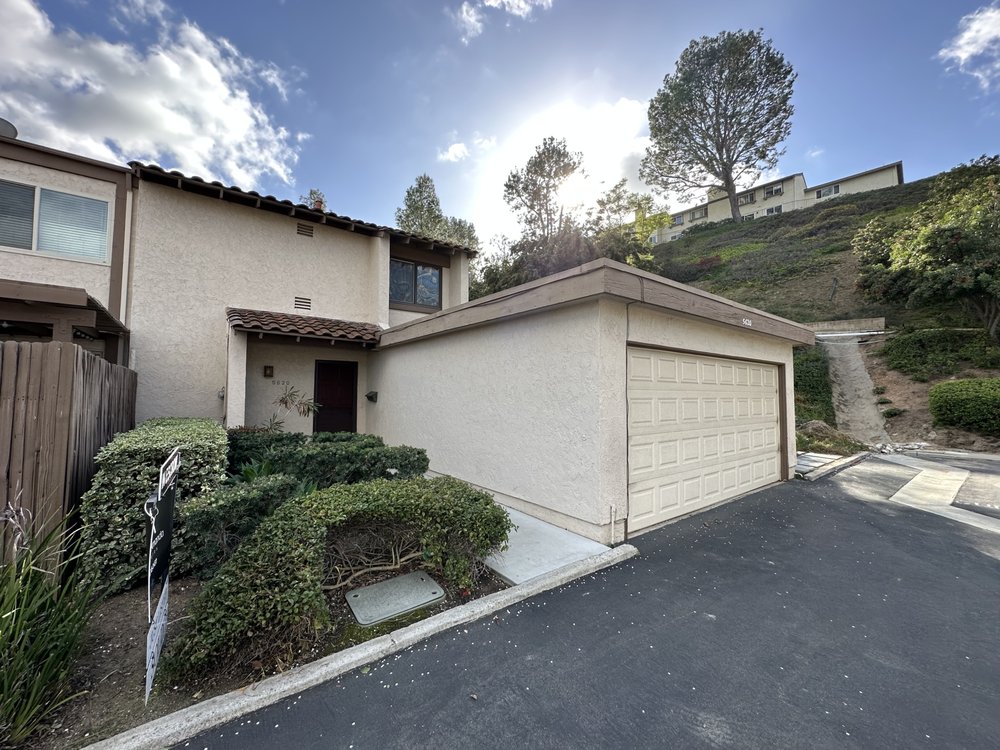 WENDY MARTINEZHOMESNAP 956 N Grand Ave, Covina, California Real