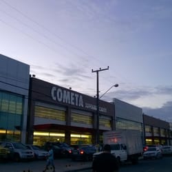 Cometa Supermercados - Frente do supermercado