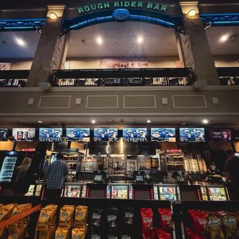 Regal Lone Star - Cinema Near Me - Tomball, Texas