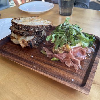 Grist - Cow's milk Burrata - Pasta Shops Near Me - Dayton, Ohio