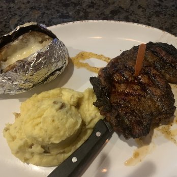 Timberwood Grill - Prime rib w/baked potato and mashed potatoes - Burgers Near Me - Pigeon Forge, Tennessee Timberwood Grill - Prime rib w/baked potato and mashed potatoes - Burgers Near Me - Pigeon Forge, Tennessee
